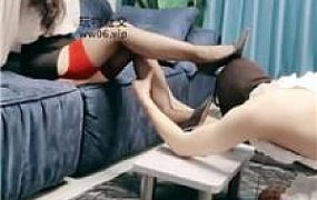 【银河】变装女仆-高跟黑丝脚踩喂食 bf48568