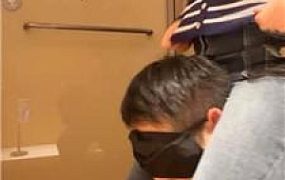 【奈奈sama】耐克鞋白袜踩踏/狂舔脚趾缝 bf48921