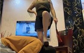 【颜主】坐脸窒息/跪舔高跟丝袜/鞭打 JS241231-28