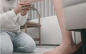 【zz女王】骑马玉足踩踏/恋足狂舔 JS241230-23