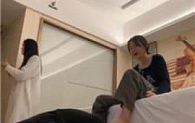 【白兔】捆绑肌肉男藤条鞭打恋足舔 bf48850