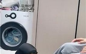 【北京落落】白袜裸足狂舔/牛仔裤坐脸 JS241229-12