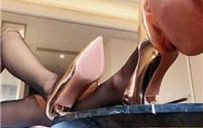 【双胞胎萌萌】沉浸式-黑丝高跟狂舔 bf49131