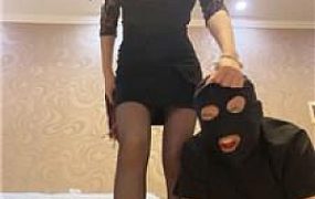 【颜主】腿绞窒息/骑马狗爬/黑丝高跟踩 bf49138