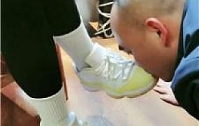 【西北傻子】学生主-脏鞋白袜茶室玩虐老板/雪地训 bf49050