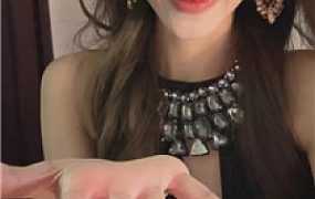 【不知名】女朋友在身边？    250103-12