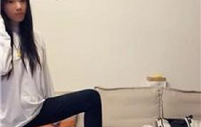 【埋汰】瑜伽裤女神玉足崇拜 JS250104-21