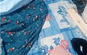 【伪娘和人妻】喜欢白棉袜的cd奴 JS250104-1