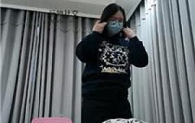 【拽拽】骑马鞭打/白袜脚踩虐 JS250116-11