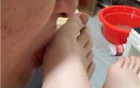 【艾斯】沉浸式白丝脚狂舔 bf49344