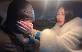 【素人挖掘机】车内调-高跟肉丝美腿虐 bf49655