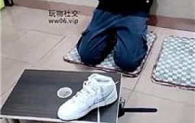 【奇了怪了】胯下鞭打狗爬/小白鞋白袜辱 JS250122-8