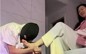 【绵绵】斯文小姐姐玉足蹂躏踩 JS250206-3