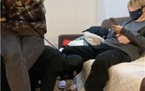 【安主子】情侣主-当男友面虐绿帽 JS250214-3