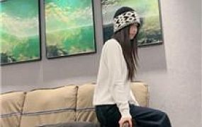 【猴歌】骑马踩踏-强制坐脸窒息 bf50233