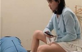 【茜茜】骑马-皮鞋白袜踩虐-鞭打 bf50172