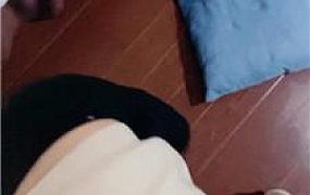 【沐沐大大】跪舔女神的脏运动鞋 bf50123