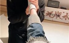 【白兔】白袜脚诱惑调家奴 JS250207-39