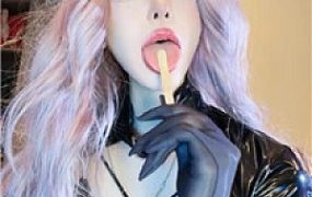 【龙妈】魅魔炸鲸    250215-35