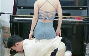 【薇薇】物化奴-站狗身上健身 bf50383