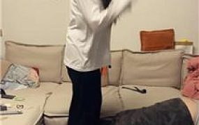 【埋汰】健身后酸臭脚丫踩教练狗 JS250226-14