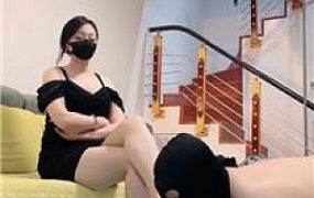 【小妮】坐脸窒息/跪舔高跟肉丝【双视角版】 bf50708