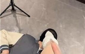 【狗哥】路边开发-皮鞋白袜踩虐 bf50683