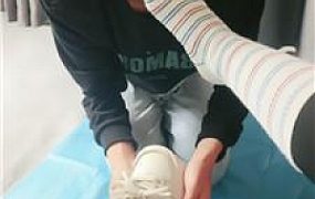 【娜S】超臭棉袜气味辱 JS250222-7