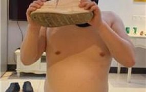 【白兔】麦昆鞋白棉袜羞辱老师 JS250221-20