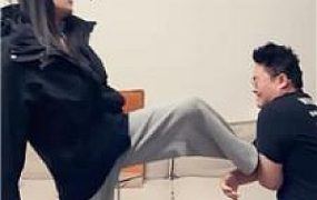 【埋汰】瑜伽女教练的脚下奴【下】 JS250218-8