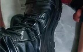 【广西木木】清理脏长靴/踢裆 JS250217-29