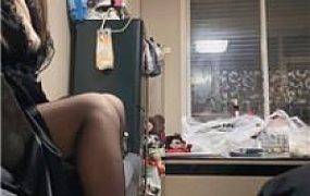 【曦颜】皮带抽打强迫舔 JS250305-18