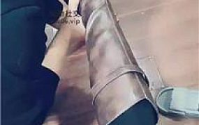 【山兔莓】清理脏长靴 JS250306-4