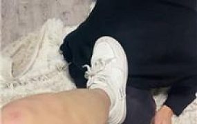 【沐沐大大】运动后原味小白鞋白袜虐杀 JS250113-9