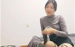 【亿姐】母畜-小三母狗迷恋黑丝美腿 JS250111-51