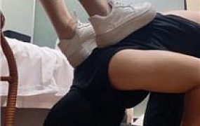 【沐沐大大】小白鞋蹂躏踩哥哥 bf51208