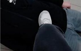 【心怡bb】约会回家虐下贱绿帽 JS250308-8