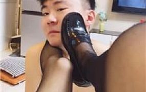 【织羊】大学生学妹妹范把师兄当狗 bf51170