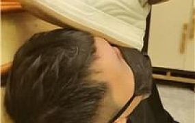 【文文文】双S-KTV-舔素人的脏鞋底 JS250313-13