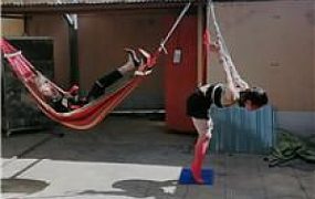 【媚娘工作室】双S-户外吊绑双母畜 JS250318-26