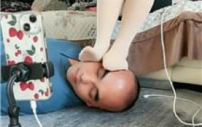 【西北傻子】丝袜高跟蹂躏踩狗脸 JS250318-6