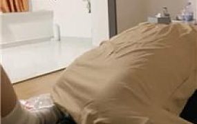 【妮妮大大】白袜玉足踩踏喂食 JS250317-29