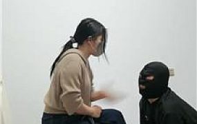 【暖暖】连环抽耳光/舔脏鞋臭脚丫 JS250322-13