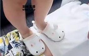 【小雪】粗高跟踩虐小奶狗 JS250326-35