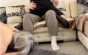 【斯羽情侣主】绿帽奴伺候我们起床【双视角版】 JS250325-31