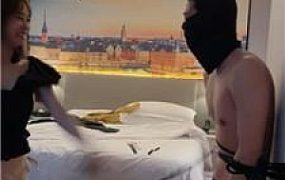 【兔s】狠抽耳光-捆绑重度鞭打 bf51690