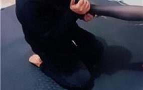 【鸿运双女团】双S-强迫房东舔臭脚丫 JS250328-17