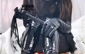 【我是女王也是萝莉】今天双马尾狗东西流口水了吧    250328-16