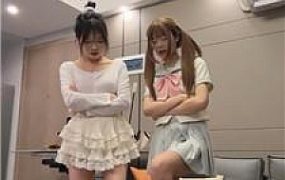 【素人抽水机】双S-洛丽塔S-皮鞋白袜踩虐 bf51889