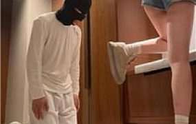 【缈缈】赏赐圣水-舔脏鞋白棉袜-骑马狗爬 bf52260